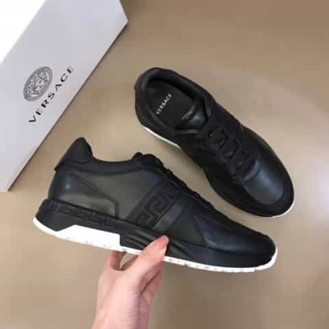 VERSACE 范思哲   意大利奢品，高端精品男士商务休闲鞋