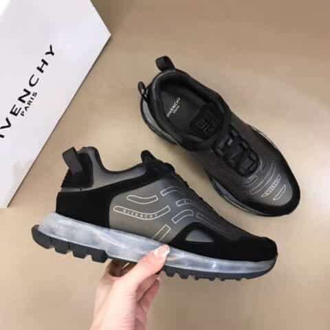 Givenchy纪梵希 头层牛里拼接透明聚氨酯材质低帮气垫运动鞋