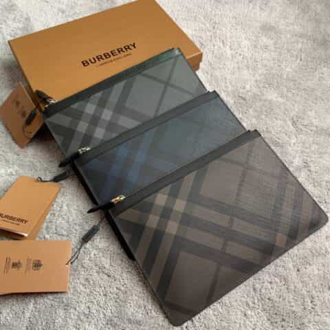 Burberry巴宝莉男士最新手包