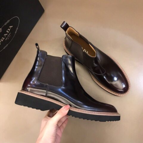 PRADA/普拉达 头层牛皮内里P 家秋冬男士中帮靴