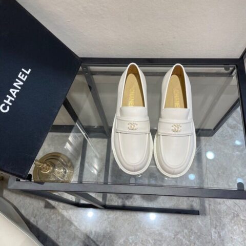 CHANEL香奈儿 金色双C大logo点缀小香家 顶级板最新乐福鞋