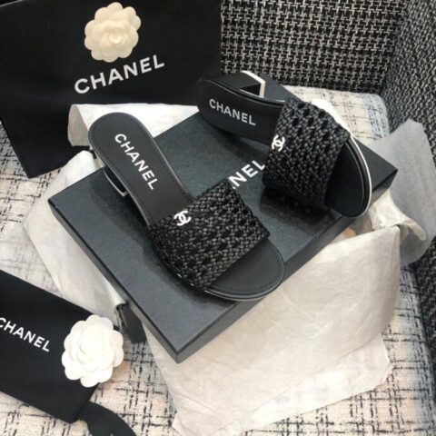 CHANEL香奈儿 顶级 品质 .小香春夏最新爆款拖鞋