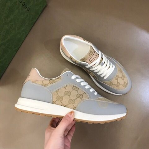 GUCCI古驰 进口小牛皮拼接品牌印花帆布G家男士GG运动鞋