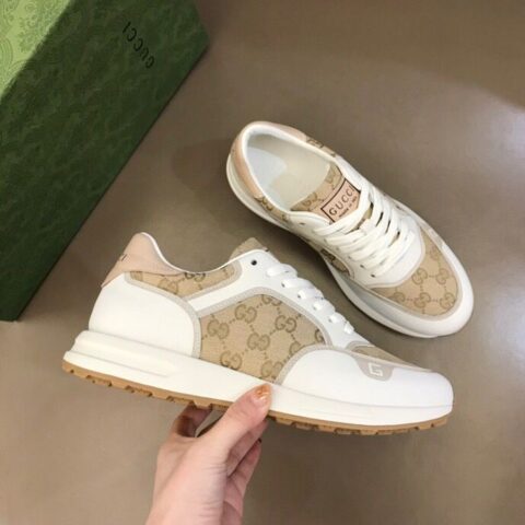 GUCCI古驰 进口小牛皮拼接品牌印花帆布G家男士GG运动鞋