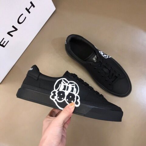 Givenchy纪梵希 进口牛皮新品板鞋牛皮CITY运动鞋