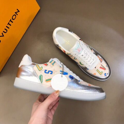 LV/路易威登 Monogram 印花帆布拼接头层牛皮男士经典休闲运动鞋
