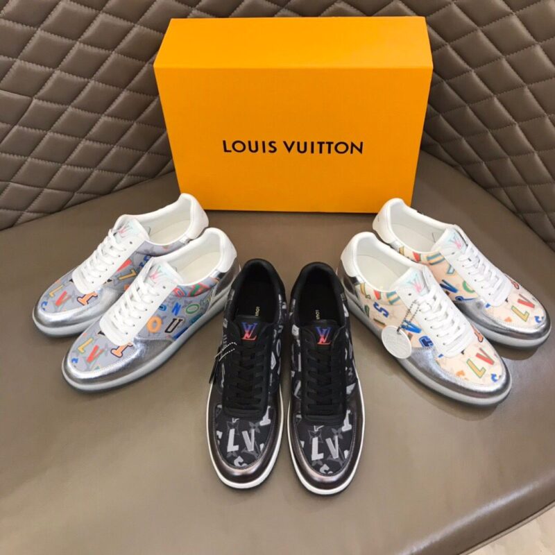 LV/路易威登 Monogram 印花帆布拼接头层牛皮男士经典休闲运动鞋