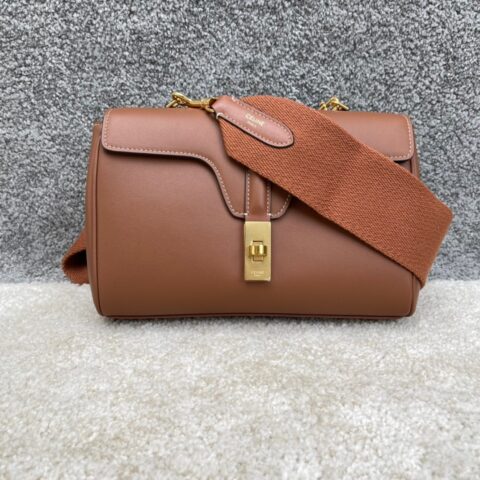 CELINE TEEN SOFT 16 光滑牛皮革手袋 196853焦糖色