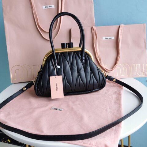 MIUMIU缪缪经典Matelasse小羊皮大Belle美人包5BK010