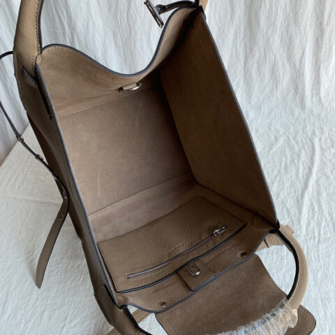 CELINE荔枝纹小牛皮中号Bigbag 183313杏色