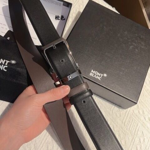 MONTBLANC万宝龙 搭配牛皮材质腰带3.5cm