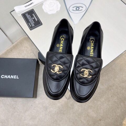 chanel香奈儿    复古英伦风小皮鞋乐福鞋女新款一脚蹬平底单鞋