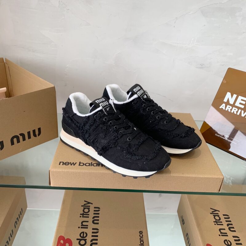 【Miu Miu × New Balance 574】 miumiu新百伦联名 2022ss走秀情侣款男女同款运动鞋