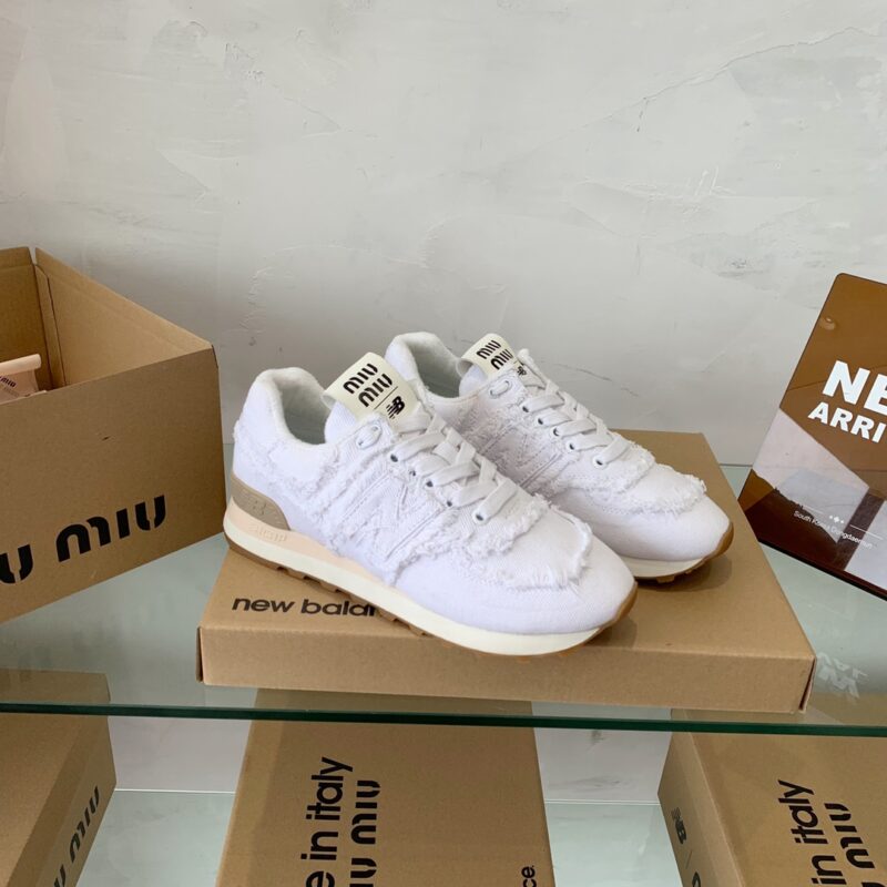 【Miu Miu × New Balance 574】 miumiu新百伦联名 2022ss走秀情侣款男女同款运动鞋