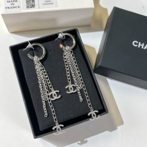 新款☑️CHANEL香奈儿双c流苏耳钉耳环