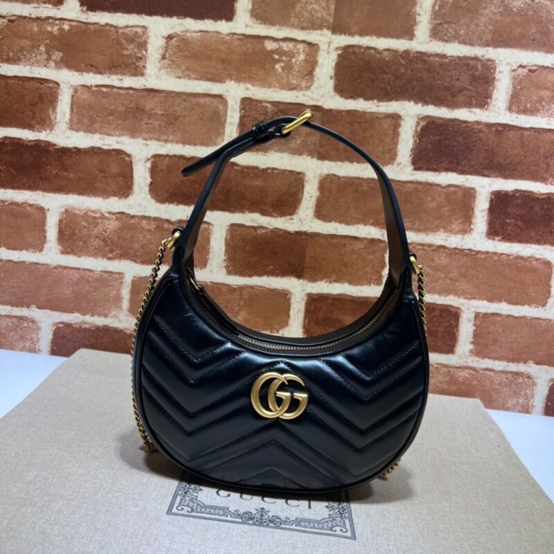 GUCCI古驰GG Marmont系列半月造型迷你手袋699514