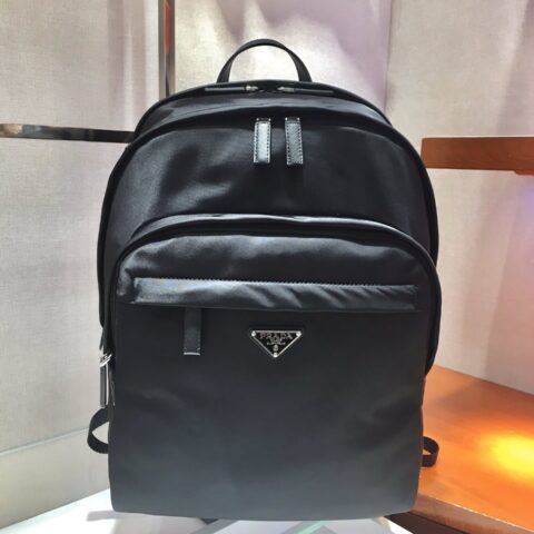 PRADA普拉达进口尼龙布料双肩背包2VZ048