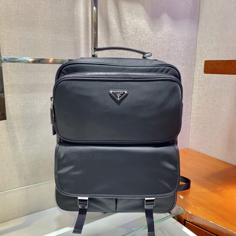 PRADA普拉达新款双肩包2VZ049