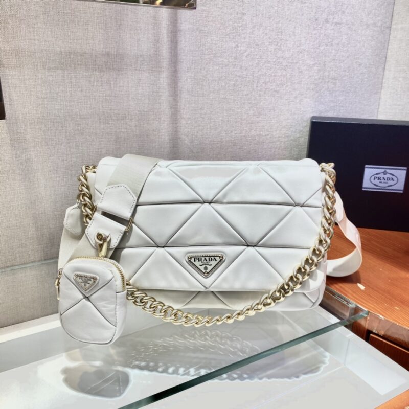 PRADA普拉达进口胎羊皮三合一肩背包1BD291