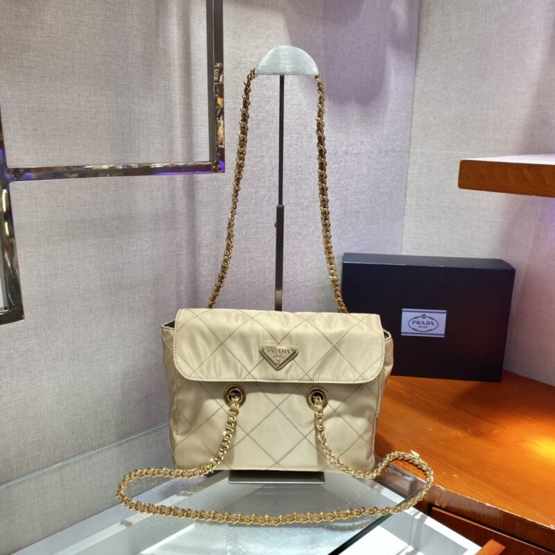 PRADA普拉达Vintage中古链条菱格流浪包1BD620