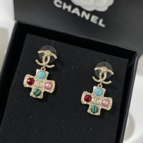 新款☑️CHANEL香奈儿双c十字珍珠耳钉耳环