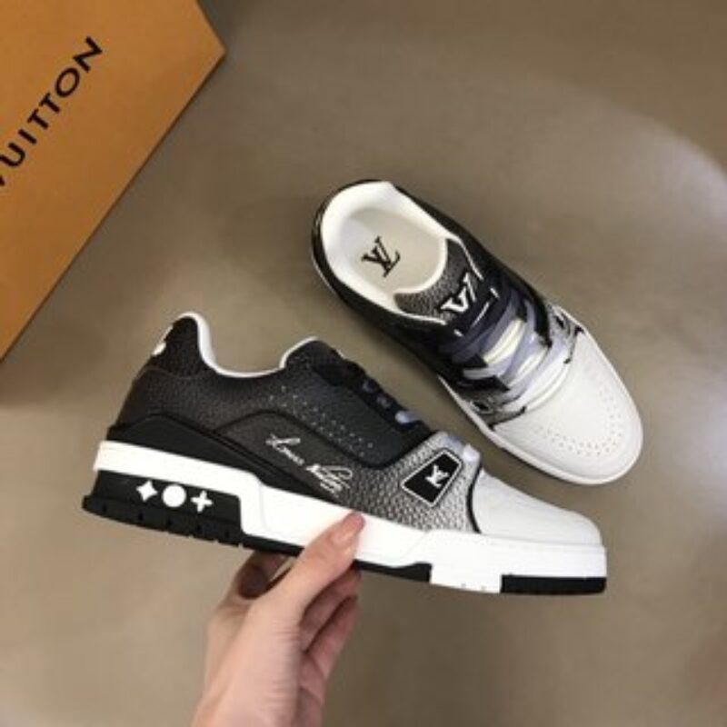 LV/路易威登 2022男士Trainer运动鞋