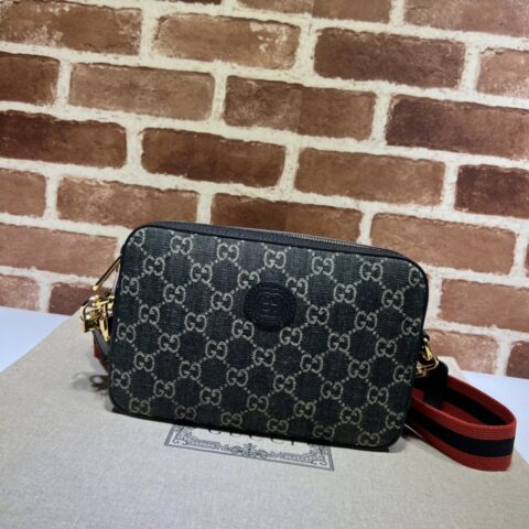 GUCCI古驰互扣式双G肩背包699133