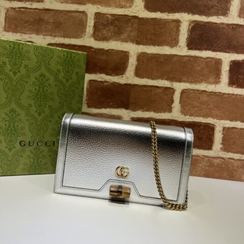 GUCCI古驰Diana竹节迷你手袋696817