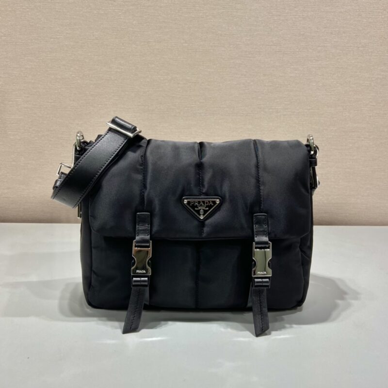 PRADA普拉达进口尼龙布料中古邮差包1BH618