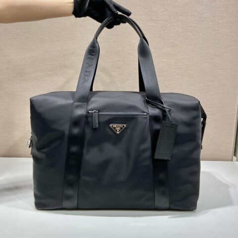 PRADA普拉达进口尼龙面料经典旅行包2VC796