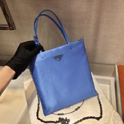 PRADA普拉达进口尼龙布料手提袋1BA252