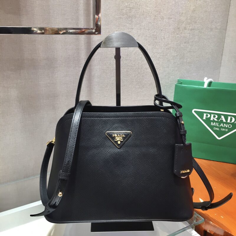 PRADA普拉达进口Saffiano皮革手提包1BA282