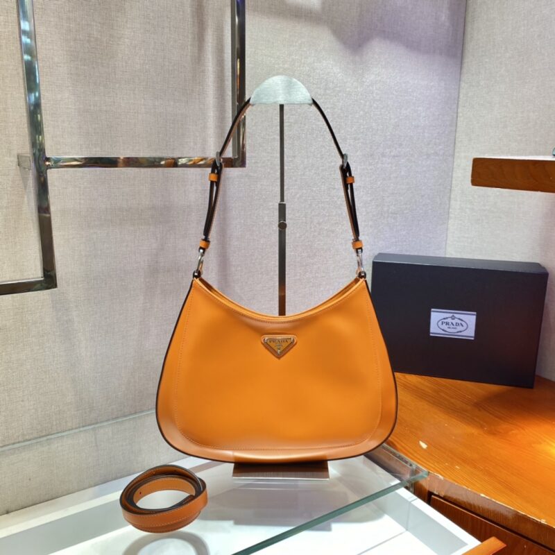 PRADA普拉达中古腋下包1BC156