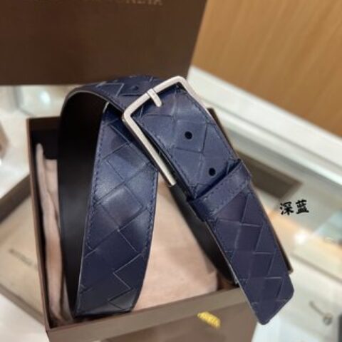 BV葆蝶家 进口牛皮采用手工编织磨砂针扣腰带3.5cm腰带