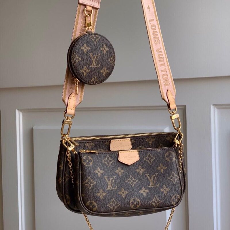 M44840 LV MULTI POCHETTE ACCESSORIES 五合一麻将包