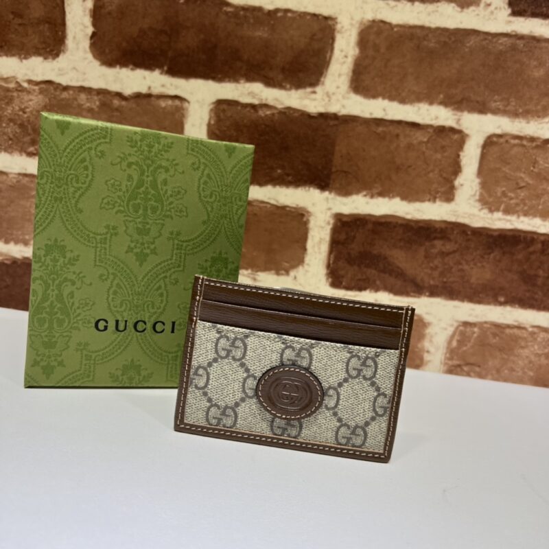 GUCCI古驰互扣式双G卡片夹673002