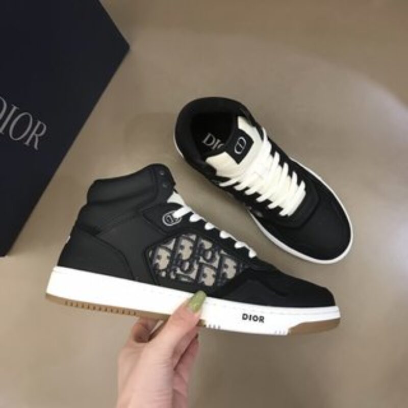 DIOR迪奥 光滑牛皮革精心制作高帮B27休闲运动鞋