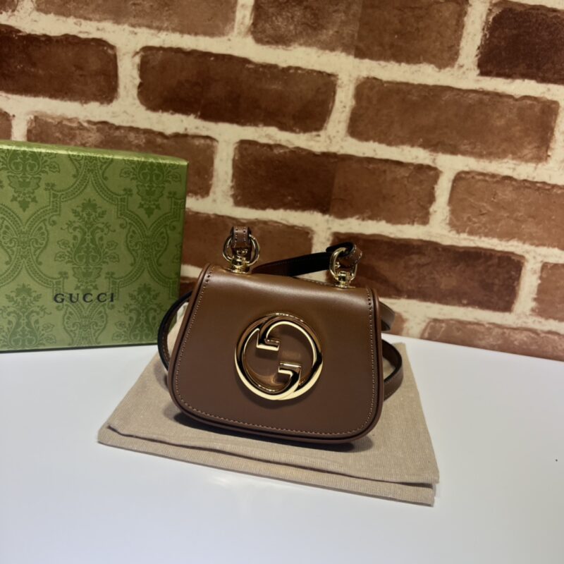 GUCCI古驰Blondie系列饰肩带钱包698635
