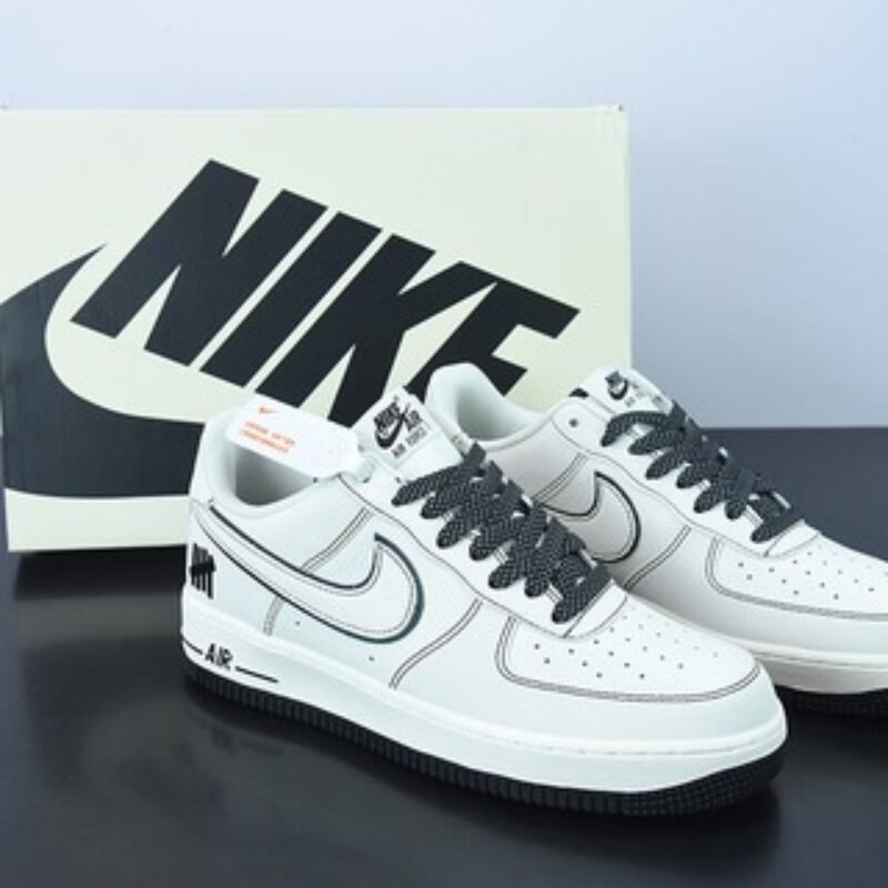 UNDEFEATED x Air Force 1´07"Beige/Black 3M"空军一号经典皮革米白黑五杠3M反光”低帮 货号:HL5263-896