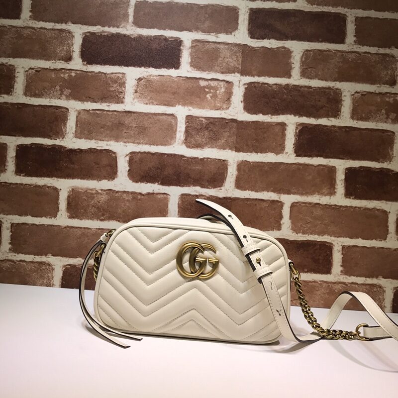 GUCCI古驰GG Marmont系列小号绗缝肩背包447632