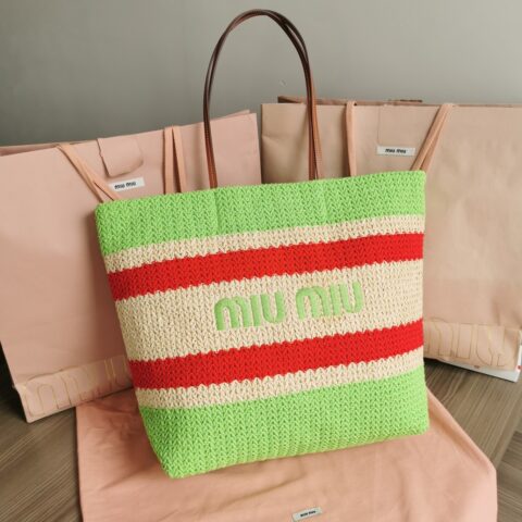 MIUMIU缪缪进口拉菲草编拼绵线编织托特包5BG228