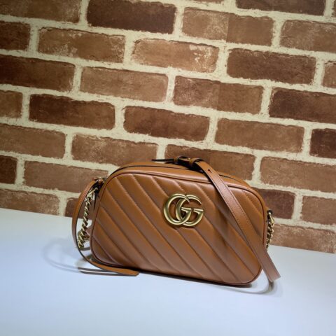 GUCCI古驰GG Marmont系列绗缝小号肩背包447632