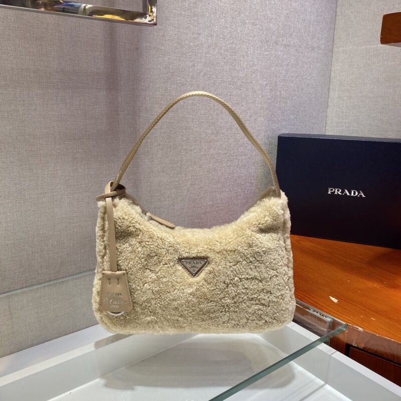 PRADA普拉达毛绒绒Hobo手袋1NE515