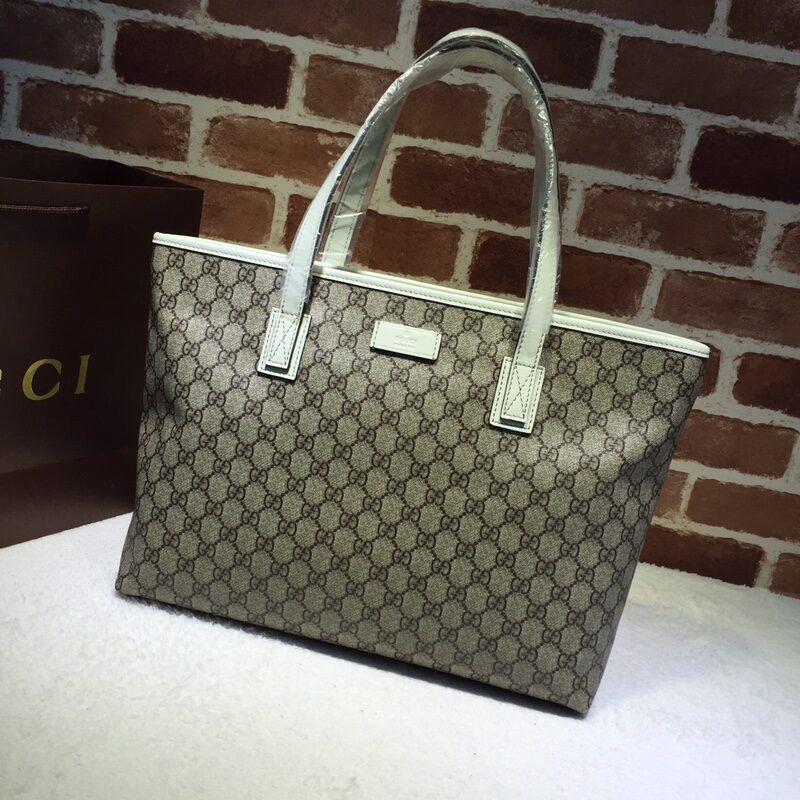 GUCCI古驰GG高级人造革购物袋211137
