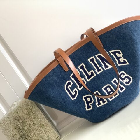 CELINE赛琳COUFFIN大号PARIS牛仔扇形手袋196262