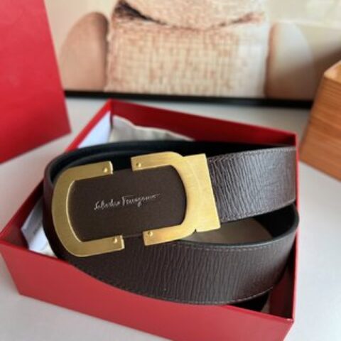Ferragamo菲拉格慕   双面皮带采用柔软细腻的头层牛皮材质男士3.5cm腰带