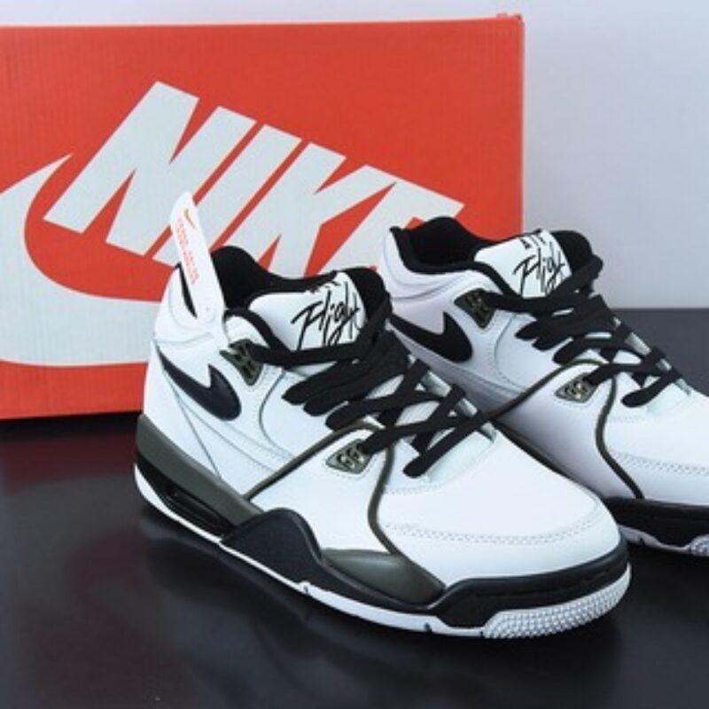 Air Flight Legacy 白黑 将经典Air Jordan 3和Air Jordan 4元素融为一体。货号:CJ5390-101
