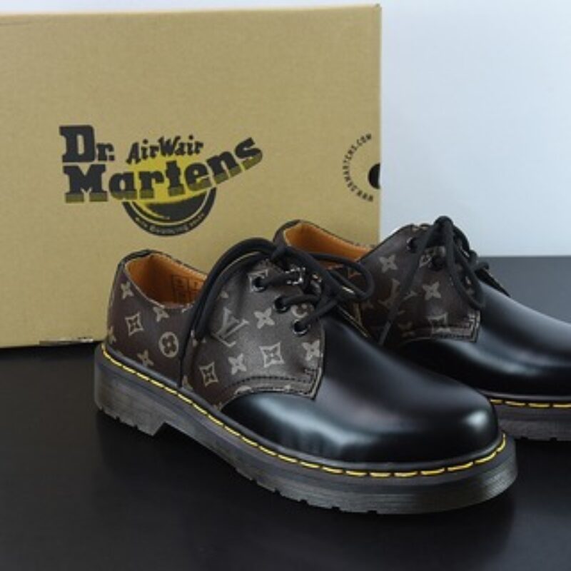 LV/路易威登 马丁靴系列 马丁靴 /Dr.martens 低帮马丁靴 黑棕LV 货号:R11822202