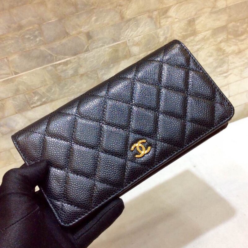CHANEL 经典进口球纹牛皮二折钱夹 A50099黑色/金扣