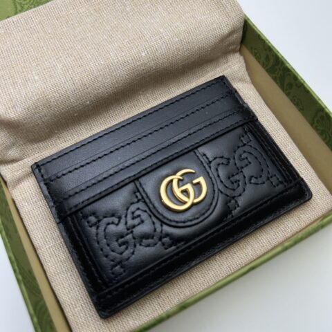 GUCCI古驰GG Matelassé卡片夹723790